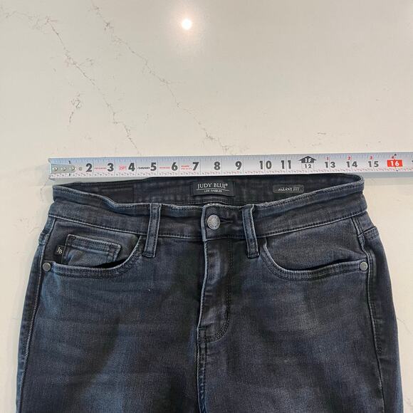 Judy Blue Skinny Jeans Black with Raw Hem‎ Size 5 /27 - Picture 7 of 9